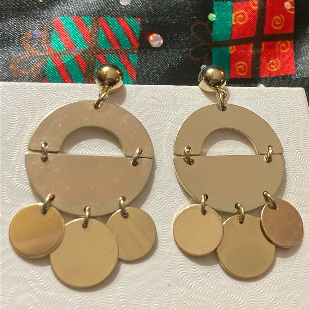 J. CREW Gold Tone Dangling Earrings